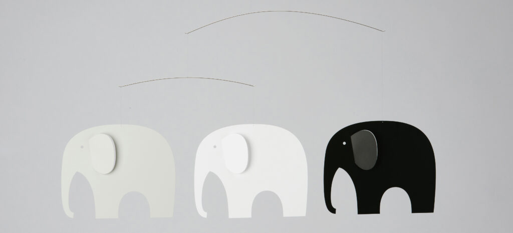 Find den perfekte dåbsgave til hende eller ham. Mobiler og uro fra Flensted er den perfekte gave til barnedåb eller barselsgave til mor